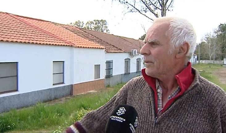 Valdelamusa tendrá sus calles rotuladas por primera vez tras la polémica por los 2 meses sin Correos