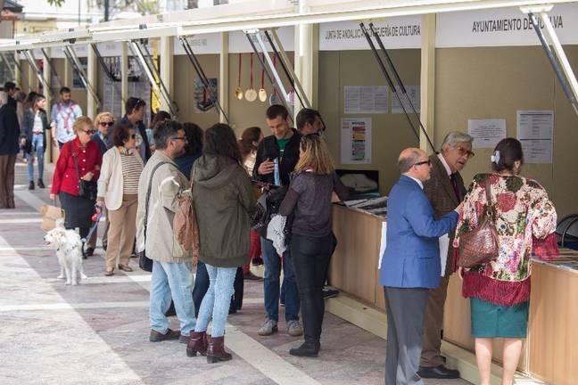 La Feria del Libro acoge un cuentacuentos sobre la pérdida de facultades y el olvido de la memoria