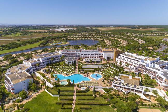 Las reservas para el verano en los hoteles crecen entre un 5 y un 9% con respecto a 2018