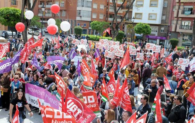 Dos manifestaciones y un mismo objetivo el 1 de Mayo: la lucha por los derechos laborales