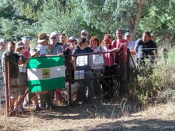 IU aboga por intervenir para acabar con la usurpación de caminos rurales