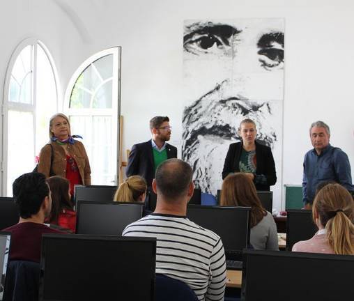 Diputación inicia tres cursos de guía turístico