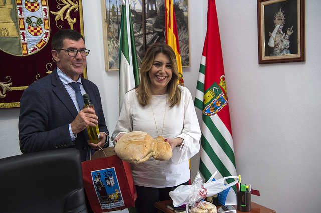 Susana Díaz alude al “fantasma de la despoblación” en Puebla de Guzmán