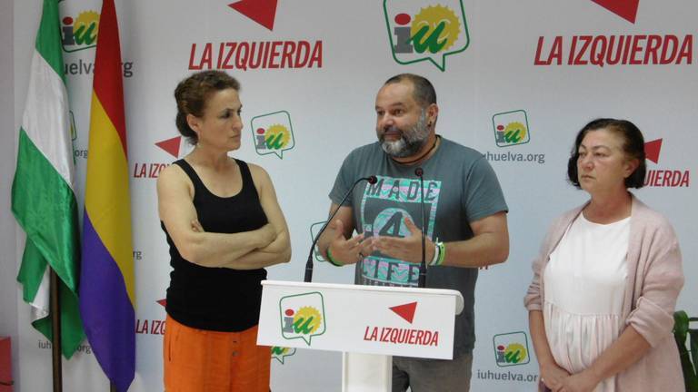 IU alerta de colapso y exceso de sacrificios en el refugio de animales de Valverde