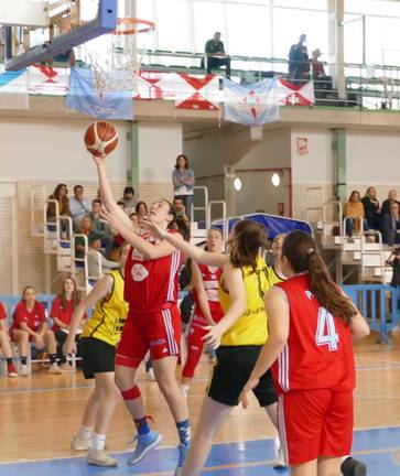 Victoria de bronce para el Celta sobre el Basket Almeda (53-61)