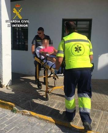 La Guardia Civil rescata a dos senderistas, uno herido grave, tras una dificultosa búsqueda en Cala