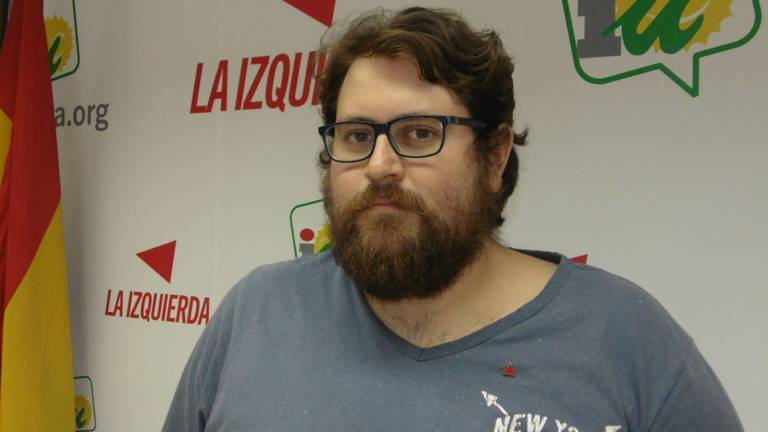 IU denuncia una cascada de irregularidades para contratar a un monitor en Castillejos