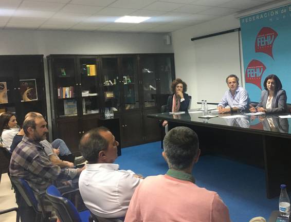 Diputación se reúne con el sector del mueble para estudiar su promoción y comercialización