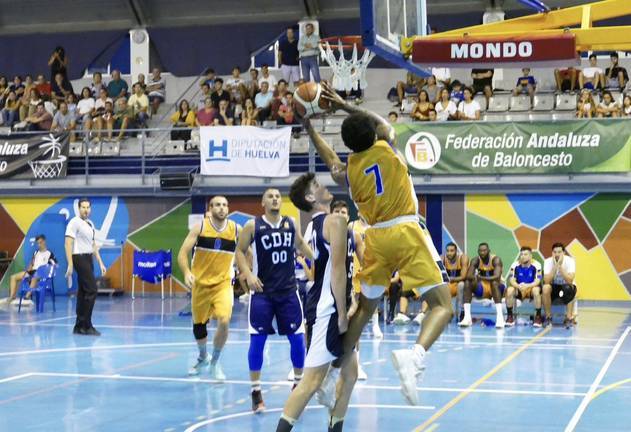 El Krypteia Capital Huelva, un campeón gigante del Trofeo Diputación (96-55)