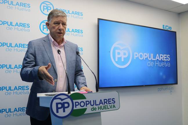 Carmelo Romero pide a los regantes que “no se dejen manejar por el PSOE”