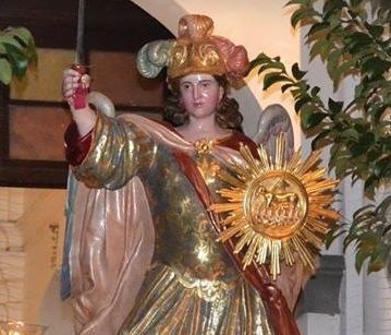 Las fiestas de San Miguel finalizan el verano serrano