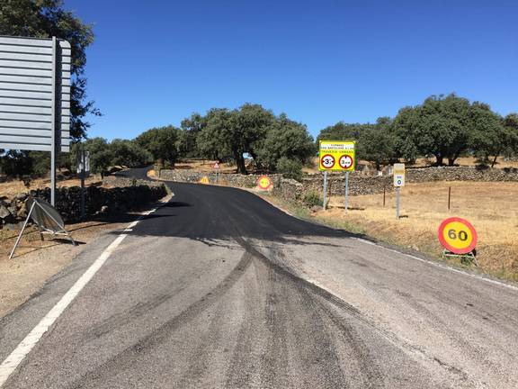 Diputación comienza las obras de la carretera que une Cumbres de San Bartolomé con la N-435