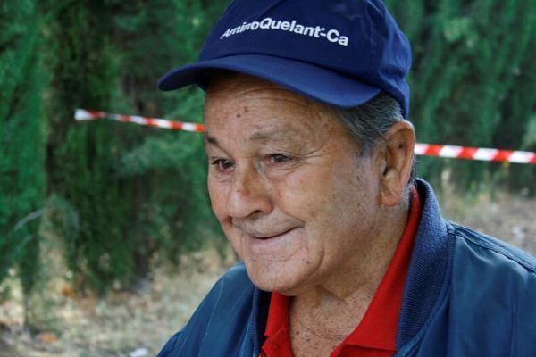 Homenaje al primer alcalde democrático de El Almendro y represaliado por el franquismo