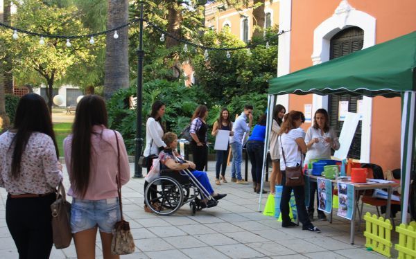 Huelva acoge en la Casa Colón la Muestra de la Psicología para acercar la profesión a la ciudadanía
