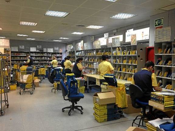 La CSIF hará huelga en Correos durante el Black Friday y la campaña de Navidad