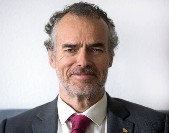 Carlos Ortiz, nuevo presidente de Aiqbe