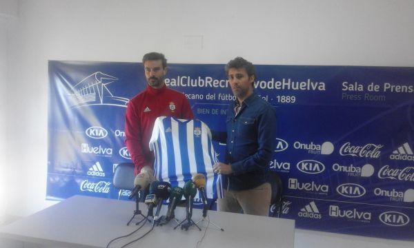 Chico ya está inscrito y podría sustituir a Caye ante el Don Benito