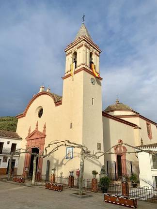 Finalizan las obras de restauración de la parroquia de Higuera de la Sierra