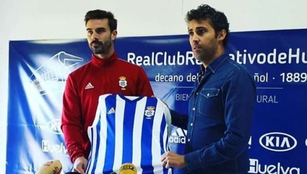 El Recreativo insiste en que no pagó al Ceuta por Chico
