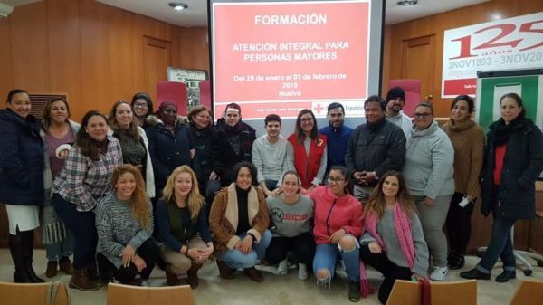 Cruz Roja mejora su atención integral a las personas mayores