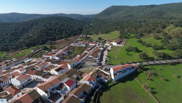 Giahsa incrementa el caudal de abastecimiento de agua potable en Hinojales