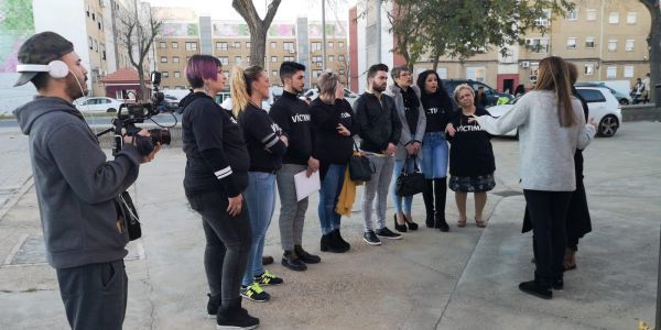 Destapan una presunta estafa masiva a decenas de aspirantes a modelo en Huelva