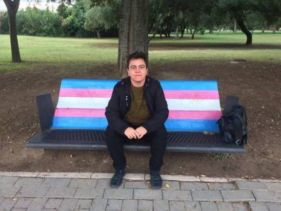 El activista LGTBI Lucas Alcázar se incorpora como articulista de diariodehuelva.es