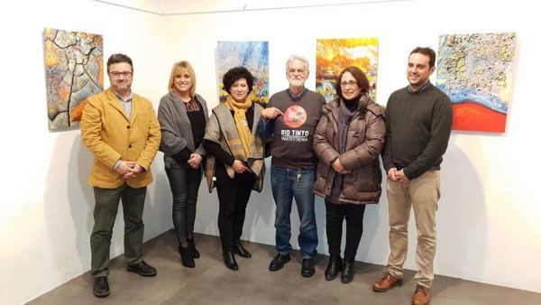 Begoña Sánchez deja sus ‘visiones’ abstractas del río Tinto en el Edificio Dirección