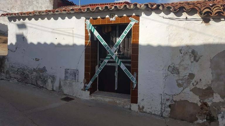 Los Montoya piden 6.000 euros por su casa de El Campillo