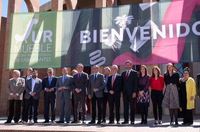 Caraballo subraya la calidad de la industria del mueble artesano de la provincia