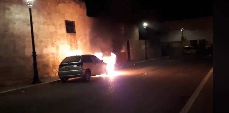 La escalada de violencia en La Palma desemboca en un grupo contra unos okupas rumanos