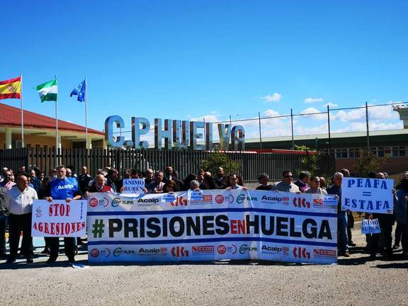Funcionarios de prisiones lamentan la situación del colectivo en el Día de La Merced