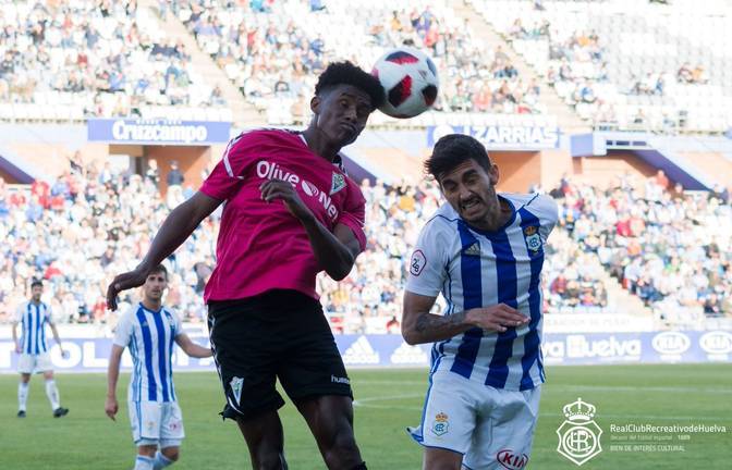 Clubes de Segunda y del extranjero se interesan en Pablo Andrade