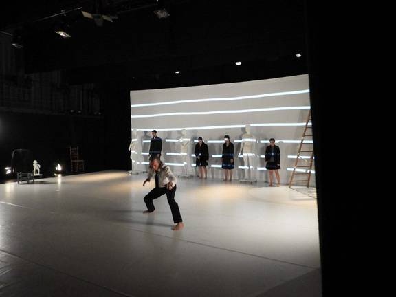 La compañía de danza de Fernando Hurtado deleita en Huelva con ’37Guernica17′