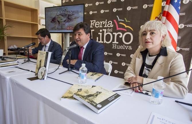 El Premio Díaz Hierro sobre el monumento a Colón se presenta en la Feria del Libro