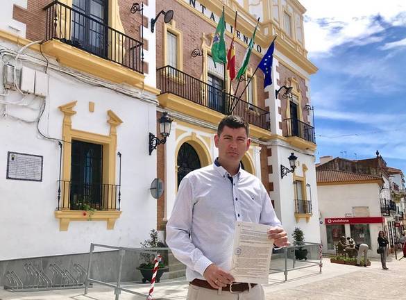 Valverde denuncia a Endesa ante la Guardia Civil por continuos cortes de luz