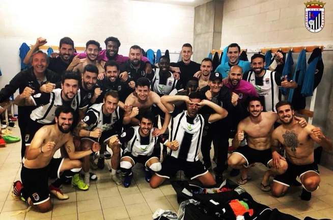 El Badajoz pone aún más caro el ‘play-off’ para el Recreativo