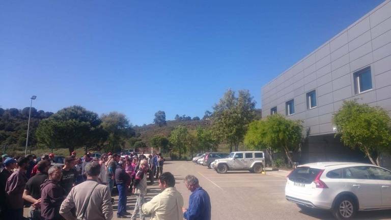 Riotinto Fruit advierte: la huelga puede tener “graves consecuencias” para los trabajadores