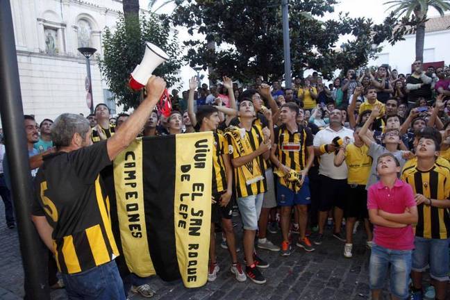 El San Roque busca 52 aficionados que quieran ir gratis a Arcos