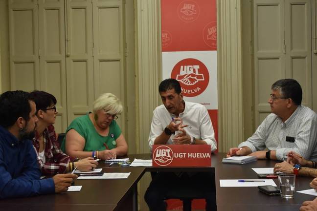 Adelante Huelva apuesta por planes específicos de empleo para la mujer y la juventud