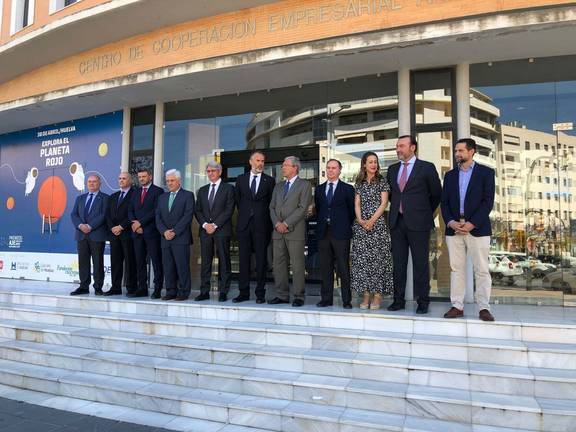 Velasco propone nuevas startups en Huelva que den soporte a las grandes corporaciones