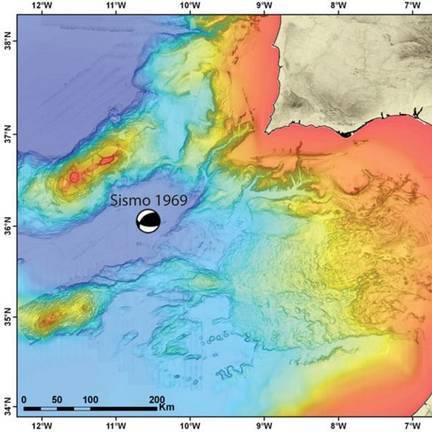 Un científico luso detecta deslizamientos en la corteza terrestre frente a las costas de Huelva y Portugal