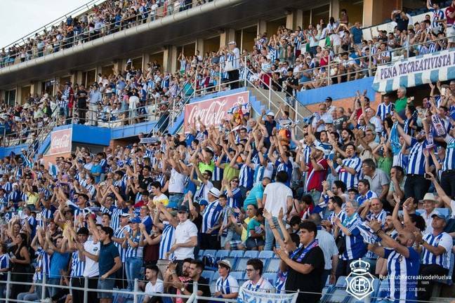 Los socios tendrán que pasar por taquilla para ver el Recreativo-Mirandés