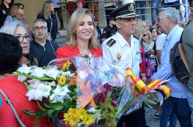 Emoción y recuerdos en las despedidas del Gobierno, la Guardia Civil y la Policía Nacional