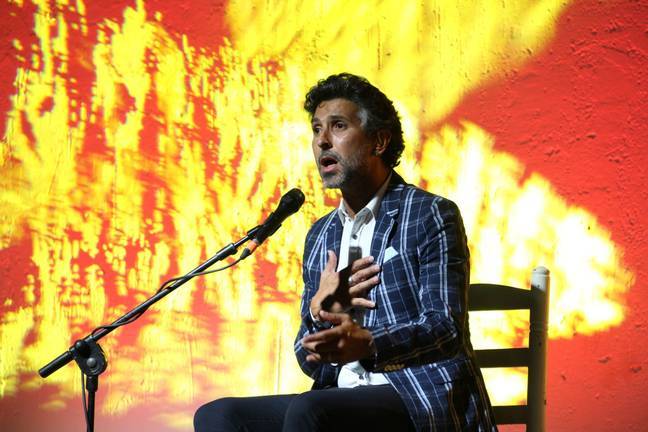 Arcangel saca entrañas en Alosno