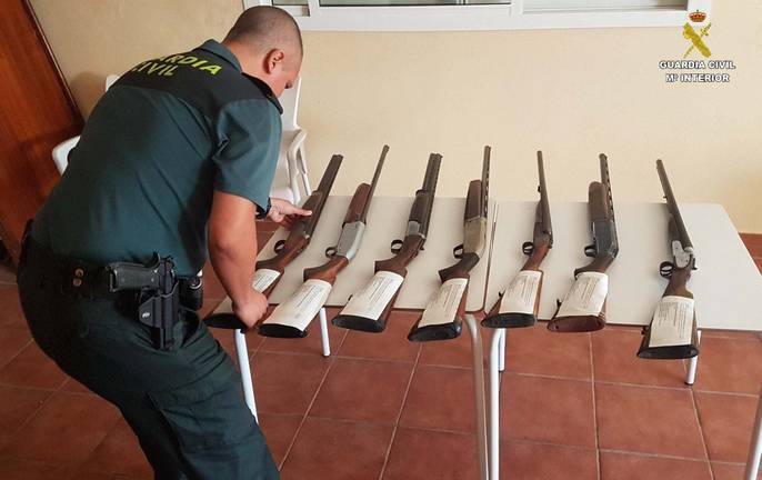 Amenazan con escopetas al dueño de una finca en Moguer tras ser sorprendidos cazando