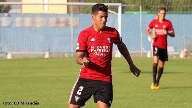 El Recreativo negocia la incorporación del carrilero Carlos Julio