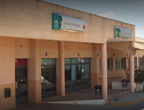 Seis meses de prisión para una mujer por insultar a un médico en Nerva