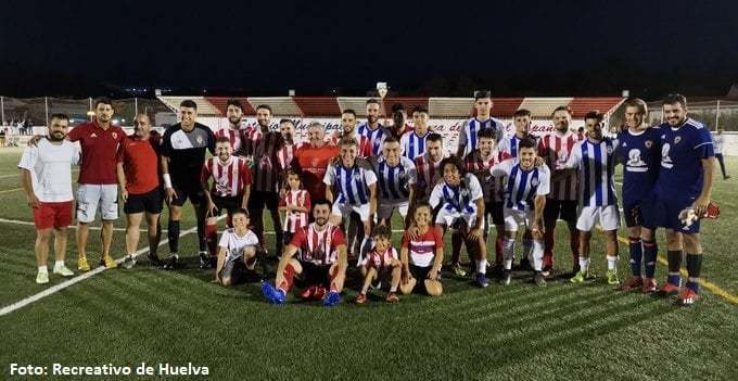 Carlos Fernández se reencuentra con el gol en el triunfo del Recre en Riotinto (0-4)