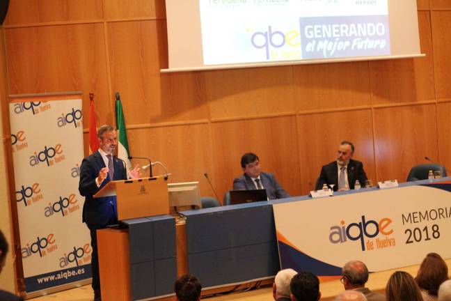 Bravo confía en que la agilización de inversiones industriales sirva de “efecto llamada”